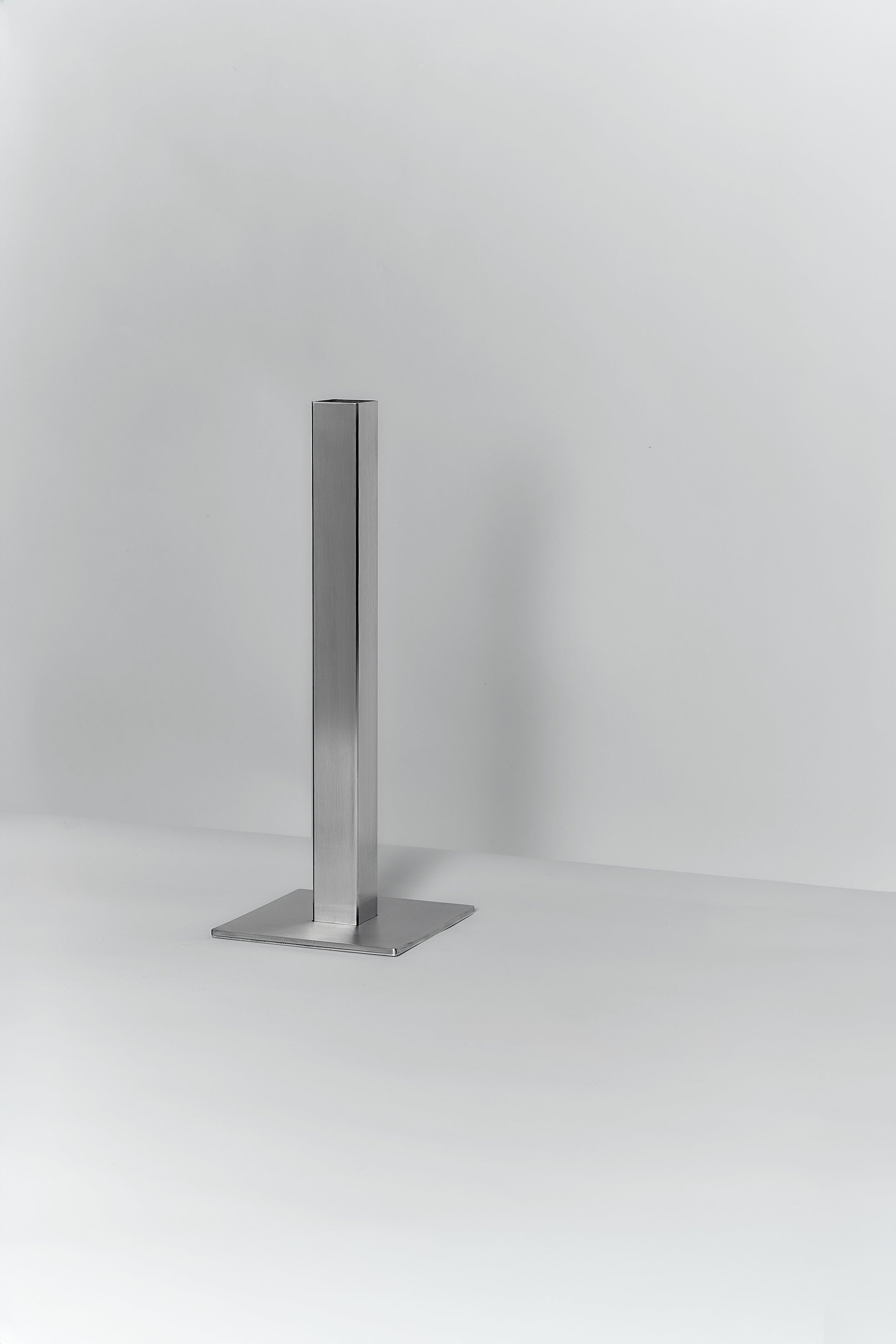 SQUARED FLOWER VASE
