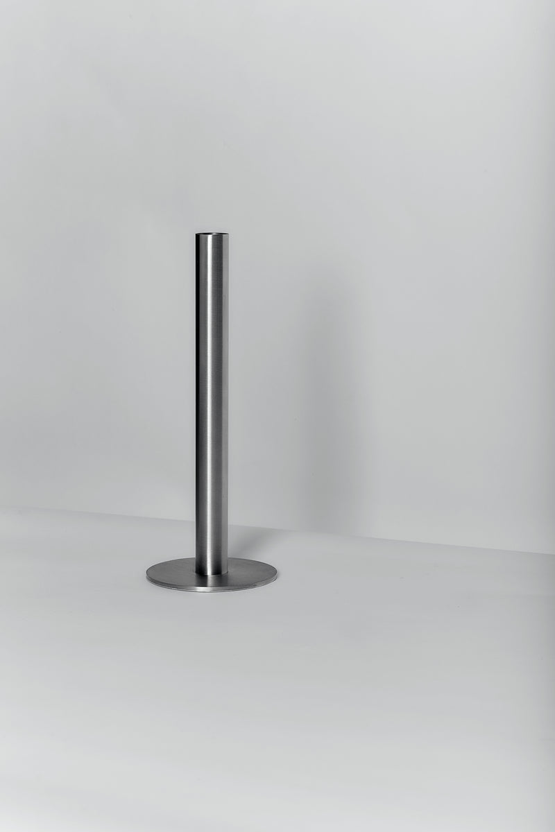 ROUND FLOWER VASE